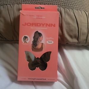 INH Jordynn clip in ponytail